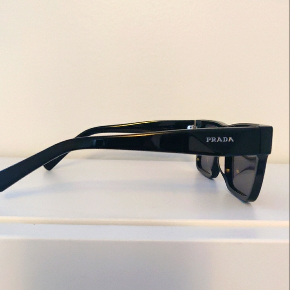 Prada PR 19-WS BLACK - Picture 5 of 7